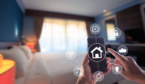 Nhà thông minh là ngôi nhà điều khiển được bằng smartphone, giọng nói