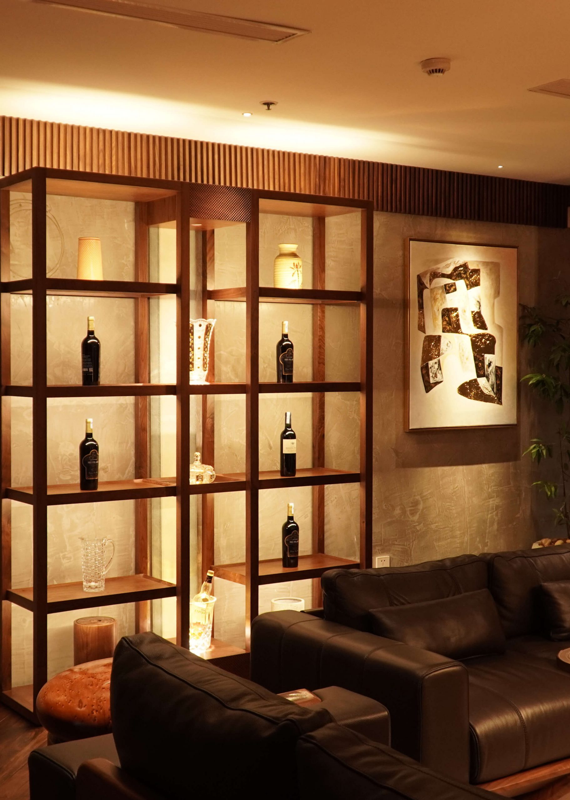 Ánh đèn gắn tường Lumi 10W hài hoà