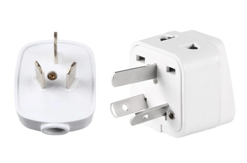 Phích cắm 3 chân