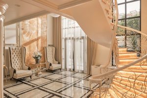 Hình ảnh bên trong căn biệt thự rát vàng được nữ ca sĩ chia sẻ với công chúng trước đó không lâu